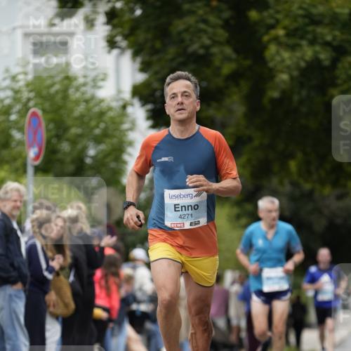 30.08.2026 - Blankeneser Heldenlauf Patografie http://msf.ph/oto/10091456 30.08.2026 12:18:50 Ziel 2216, 2217, 4248, 4271, 4323, 4362 meine-sportfotos.de