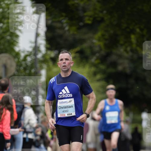 30.08.2026 - Blankeneser Heldenlauf Patografie http://msf.ph/oto/10091461 30.08.2026 12:18:56 Ziel 2216, 2217, 2493, 4082, 4248, 4271 meine-sportfotos.de