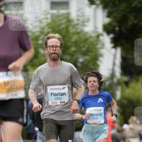 30.08.2026 - Blankeneser Heldenlauf Patografie http://msf.ph/oto/10091480 30.08.2026 12:19:30 Ziel 2431, 2538, 4330, 4339 meine-sportfotos.de