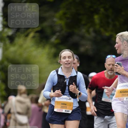 30.08.2026 - Blankeneser Heldenlauf Patografie http://msf.ph/oto/10091483 30.08.2026 12:19:39 Ziel 2538, 2914, 2915, 4339 meine-sportfotos.de