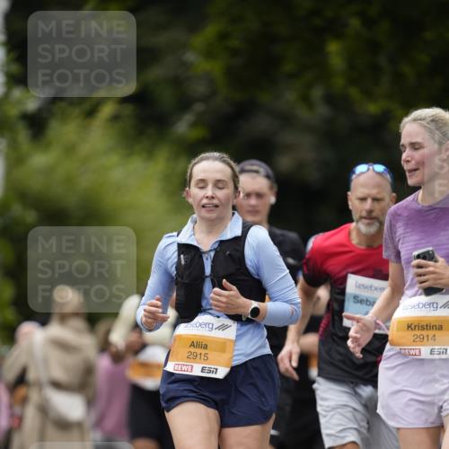 30.08.2026 - Blankeneser Heldenlauf Patografie http://msf.ph/oto/10091484 30.08.2026 12:19:39 Ziel 2538, 2914, 2915, 4339 meine-sportfotos.de