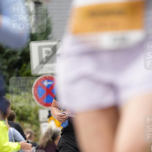 30.08.2026 - Blankeneser Heldenlauf Patografie http://msf.ph/oto/10091491 30.08.2026 12:19:48 Ziel 2040, 2280, 2476, 2914, 2915, 4183, 4301 meine-sportfotos.de