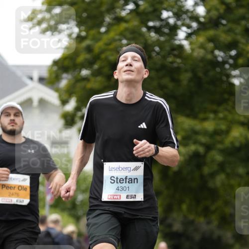 30.08.2026 - Blankeneser Heldenlauf Patografie http://msf.ph/oto/10091494 30.08.2026 12:19:50 Ziel 2040, 2280, 2476, 2914, 2915, 4183, 4301 meine-sportfotos.de