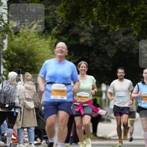 30.08.2026 - Blankeneser Heldenlauf Patografie http://msf.ph/oto/10091496 30.08.2026 12:19:54 Ziel 2040, 2280, 2476, 4301 meine-sportfotos.de