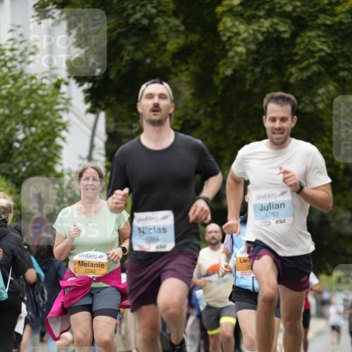 30.08.2026 - Blankeneser Heldenlauf Patografie http://msf.ph/oto/10091503 30.08.2026 12:20:02 Ziel 2206, 2534, 4244, 4253 meine-sportfotos.de