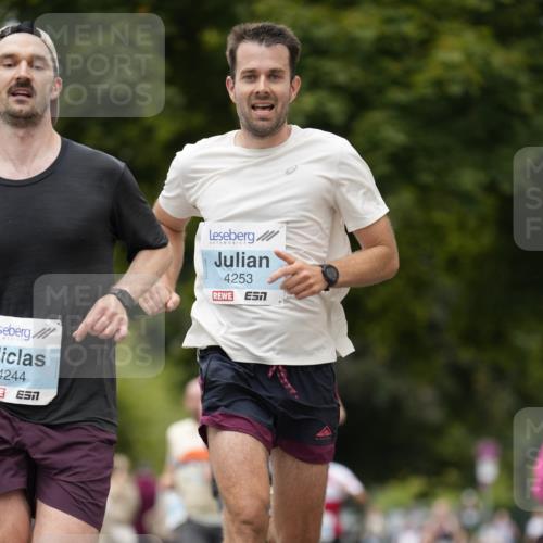 30.08.2026 - Blankeneser Heldenlauf Patografie http://msf.ph/oto/10091505 30.08.2026 12:20:03 Ziel 2206, 2534, 4244, 4253 meine-sportfotos.de