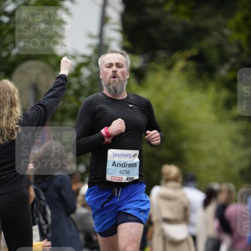 30.08.2026 - Blankeneser Heldenlauf Patografie http://msf.ph/oto/10091514 30.08.2026 12:20:24 Ziel 4256, 4293 meine-sportfotos.de