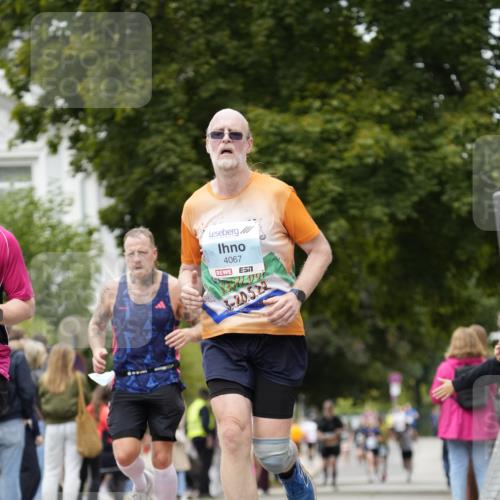 30.08.2026 - Blankeneser Heldenlauf Patografie http://msf.ph/oto/10091549 30.08.2026 12:21:21 Ziel 4067, 4247, 4374 meine-sportfotos.de