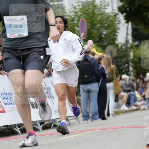 30.08.2026 - Blankeneser Heldenlauf Patografie http://msf.ph/oto/10091578 30.08.2026 12:21:56 Ziel 2793, 4329 meine-sportfotos.de