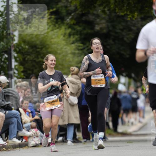 30.08.2026 - Blankeneser Heldenlauf Patografie http://msf.ph/oto/10091588 30.08.2026 12:22:01 Ziel 2793, 4322, 4329 meine-sportfotos.de