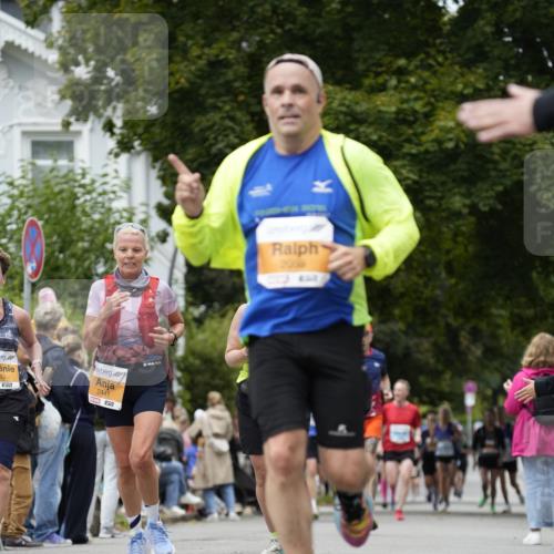 30.08.2026 - Blankeneser Heldenlauf Patografie http://msf.ph/oto/10091620 30.08.2026 12:22:24 Ziel 2089, 2226, 2441, 2782 meine-sportfotos.de