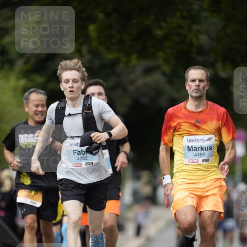 30.08.2026 - Blankeneser Heldenlauf Patografie http://msf.ph/oto/10091671 30.08.2026 12:23:12 Ziel 4145, 4163, 4282, 4359 meine-sportfotos.de
