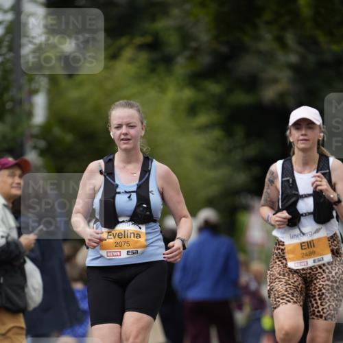 30.08.2026 - Blankeneser Heldenlauf Patografie http://msf.ph/oto/10091703 30.08.2026 12:23:35 Ziel 2075, 2661, 4094, 4115 meine-sportfotos.de