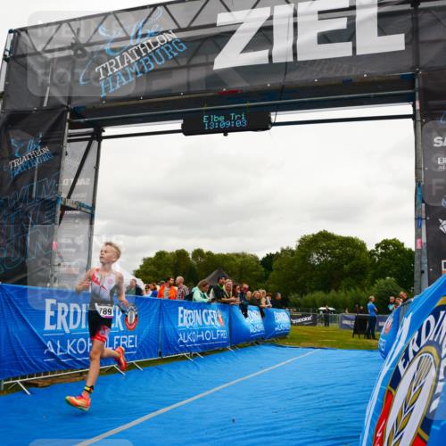 30.08.2026 - Elbe Triathlon Hamburg LAZAROV Photography http://msf.ph/oto/10091768 30.08.2026 13:09:04 Ziel 1789 meine-sportfotos.de