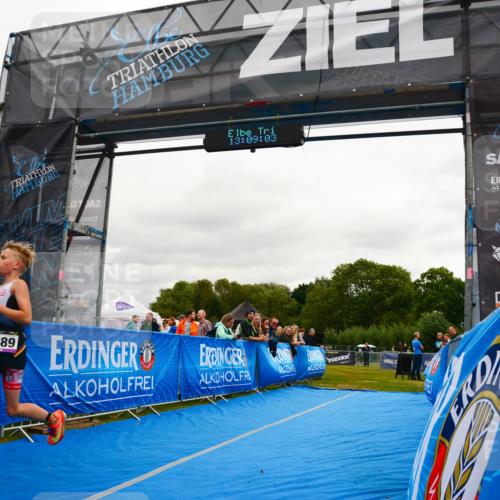 30.08.2026 - Elbe Triathlon Hamburg LAZAROV Photography http://msf.ph/oto/10091772 30.08.2026 13:09:04 Ziel 1789 meine-sportfotos.de