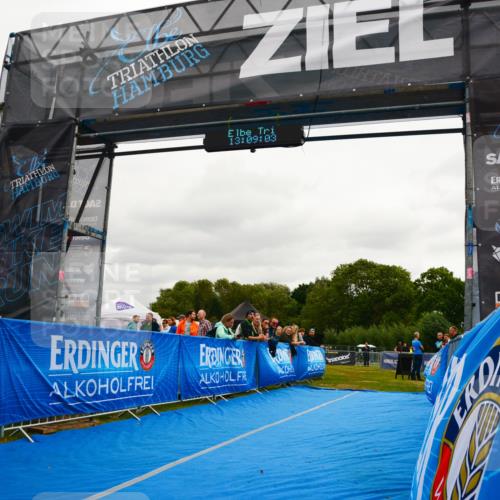 30.08.2026 - Elbe Triathlon Hamburg LAZAROV Photography http://msf.ph/oto/10091774 30.08.2026 13:09:04 Ziel 1789 meine-sportfotos.de