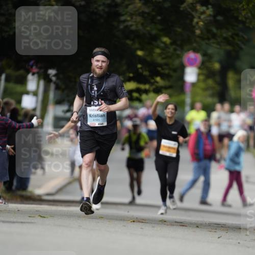 30.08.2026 - Blankeneser Heldenlauf Patografie http://msf.ph/oto/10091792 30.08.2026 12:24:39 Ziel 4084 meine-sportfotos.de
