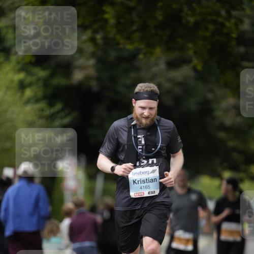 30.08.2026 - Blankeneser Heldenlauf Patografie http://msf.ph/oto/10091795 30.08.2026 12:24:43 Ziel 4035, 4084, 4165 meine-sportfotos.de