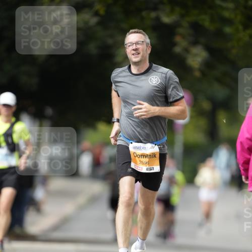 30.08.2026 - Blankeneser Heldenlauf Patografie http://msf.ph/oto/10091812 30.08.2026 12:24:55 Ziel 4165 meine-sportfotos.de