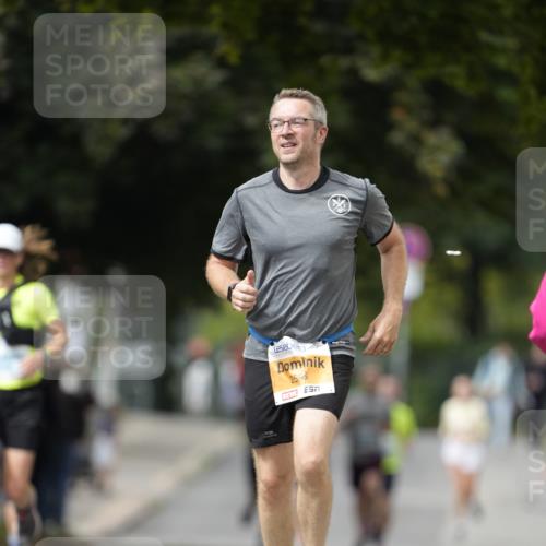30.08.2026 - Blankeneser Heldenlauf Patografie http://msf.ph/oto/10091814 30.08.2026 12:24:56 Ziel 2800 meine-sportfotos.de
