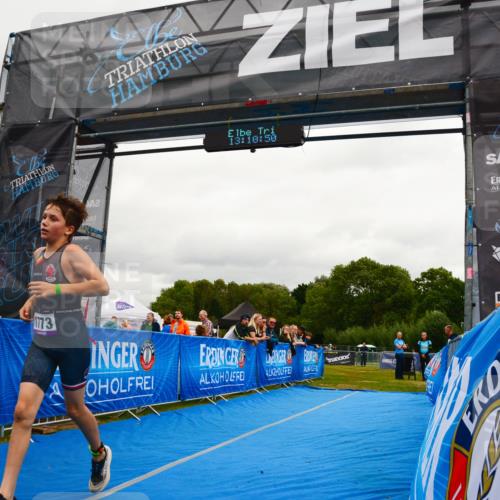 30.08.2026 - Elbe Triathlon Hamburg LAZAROV Photography http://msf.ph/oto/10091837 30.08.2026 13:10:50 Ziel 1773 meine-sportfotos.de