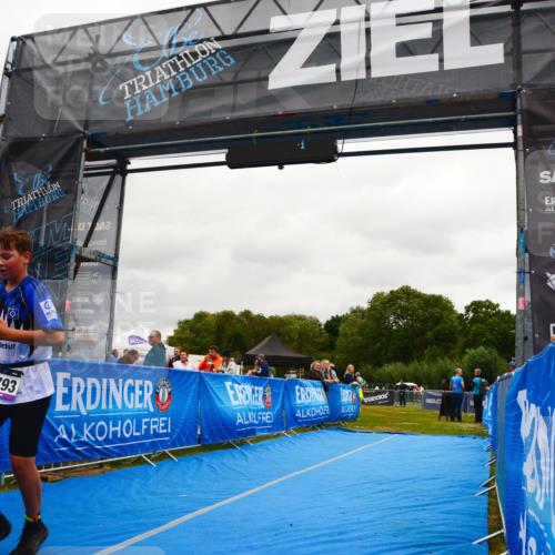 30.08.2026 - Elbe Triathlon Hamburg LAZAROV Photography http://msf.ph/oto/10091859 30.08.2026 13:13:47 Ziel 1793 meine-sportfotos.de
