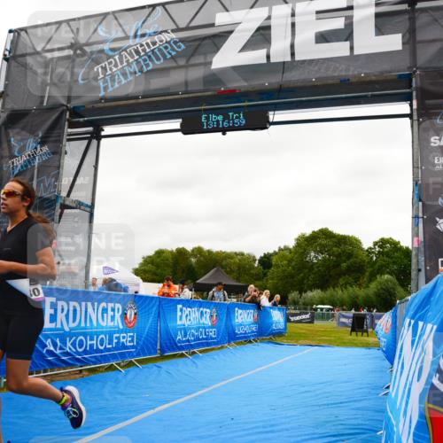 30.08.2026 - Elbe Triathlon Hamburg LAZAROV Photography http://msf.ph/oto/10091894 30.08.2026 13:17:00 Ziel 1830 meine-sportfotos.de