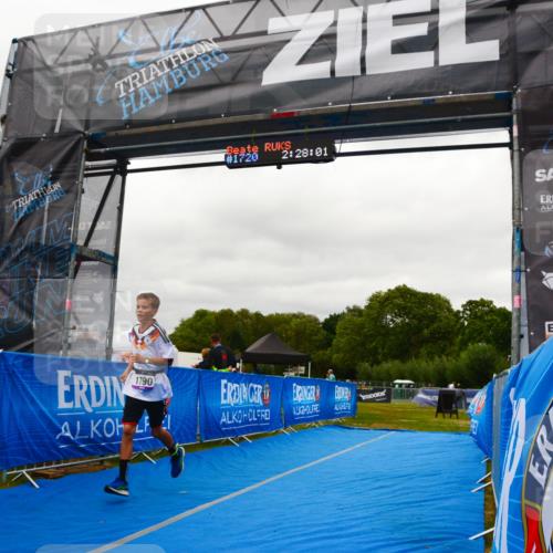 30.08.2026 - Elbe Triathlon Hamburg LAZAROV Photography http://msf.ph/oto/10091909 30.08.2026 13:21:55 Ziel 1790 meine-sportfotos.de