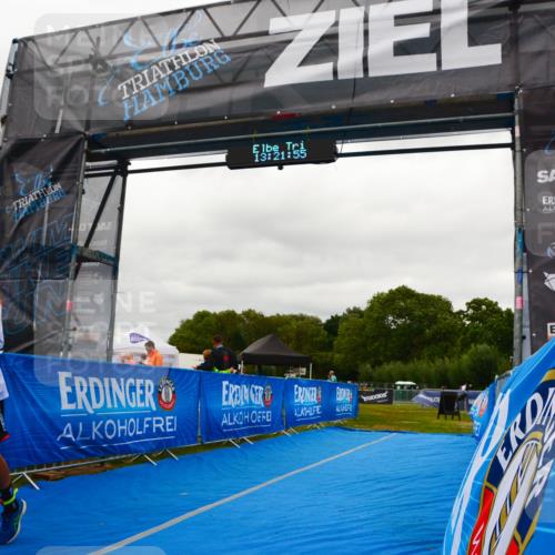 30.08.2026 - Elbe Triathlon Hamburg LAZAROV Photography http://msf.ph/oto/10091916 30.08.2026 13:21:56 Ziel 1790 meine-sportfotos.de