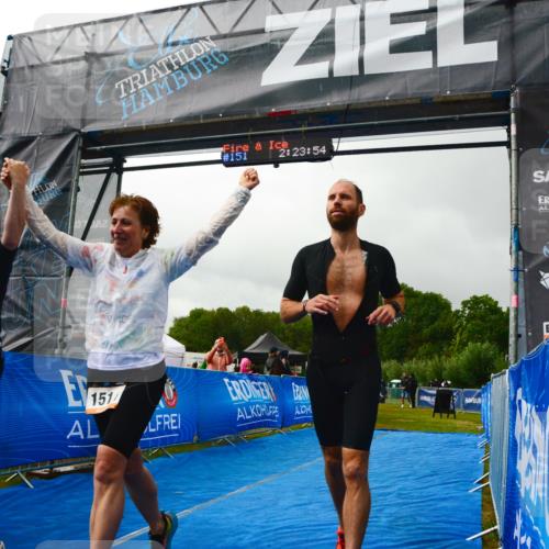 30.08.2026 - Elbe Triathlon Hamburg LAZAROV Photography http://msf.ph/oto/10091992 30.08.2026 16:23:53 Ziel  meine-sportfotos.de