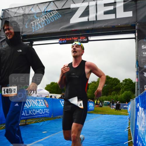 30.08.2026 - Elbe Triathlon Hamburg LAZAROV Photography http://msf.ph/oto/10091999 30.08.2026 16:24:58 Ziel  meine-sportfotos.de