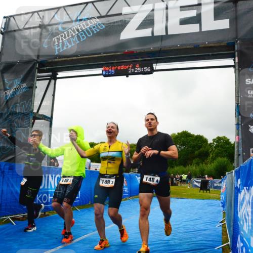 30.08.2026 - Elbe Triathlon Hamburg LAZAROV Photography http://msf.ph/oto/10092015 30.08.2026 16:25:56 Ziel  meine-sportfotos.de