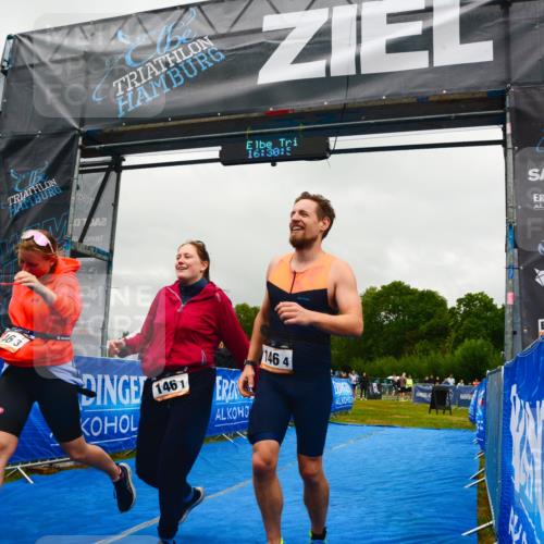 30.08.2026 - Elbe Triathlon Hamburg LAZAROV Photography http://msf.ph/oto/10092045 30.08.2026 16:30:50 Ziel  meine-sportfotos.de