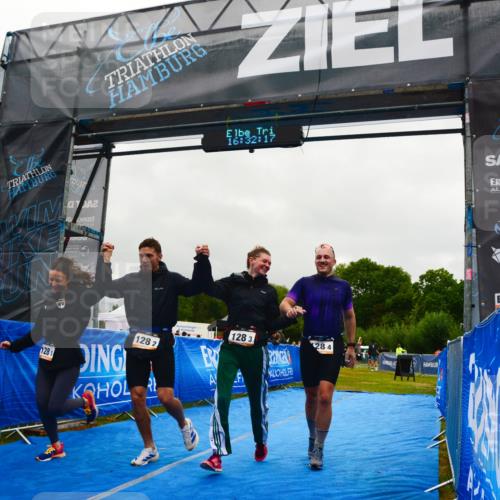 30.08.2026 - Elbe Triathlon Hamburg LAZAROV Photography http://msf.ph/oto/10092084 30.08.2026 16:32:16 Ziel  meine-sportfotos.de
