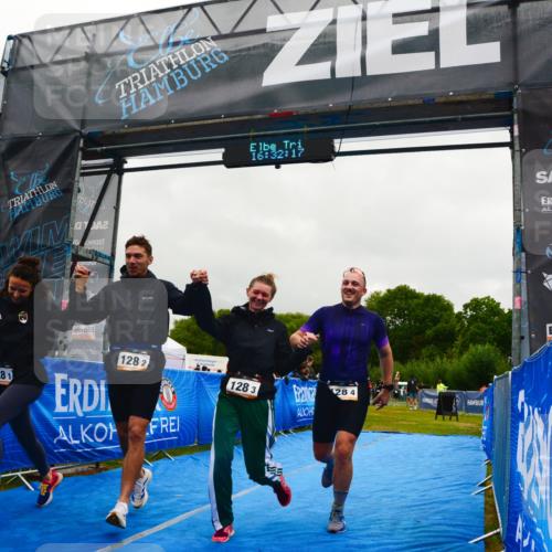 30.08.2026 - Elbe Triathlon Hamburg LAZAROV Photography http://msf.ph/oto/10092086 30.08.2026 16:32:16 Ziel  meine-sportfotos.de