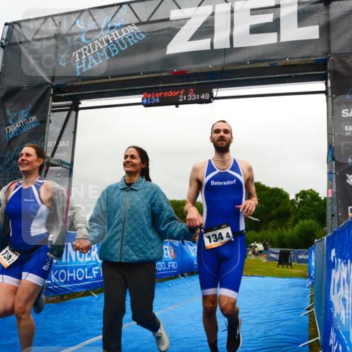 30.08.2026 - Elbe Triathlon Hamburg LAZAROV Photography http://msf.ph/oto/10092126 30.08.2026 16:33:46 Ziel  meine-sportfotos.de