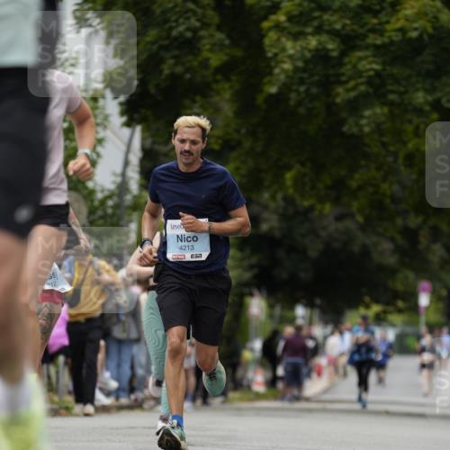 30.08.2026 - Blankeneser Heldenlauf Patografie http://msf.ph/oto/10092136 30.08.2026 12:27:53 Ziel 2366, 2827, 4195, 4212, 4213, 4289, 4463 meine-sportfotos.de