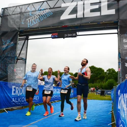 30.08.2026 - Elbe Triathlon Hamburg LAZAROV Photography http://msf.ph/oto/10092167 30.08.2026 16:34:34 Ziel  meine-sportfotos.de