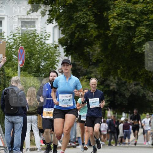 30.08.2026 - Blankeneser Heldenlauf Patografie http://msf.ph/oto/10092214 30.08.2026 12:28:51 Ziel 2816, 4045, 4149, 4287 meine-sportfotos.de