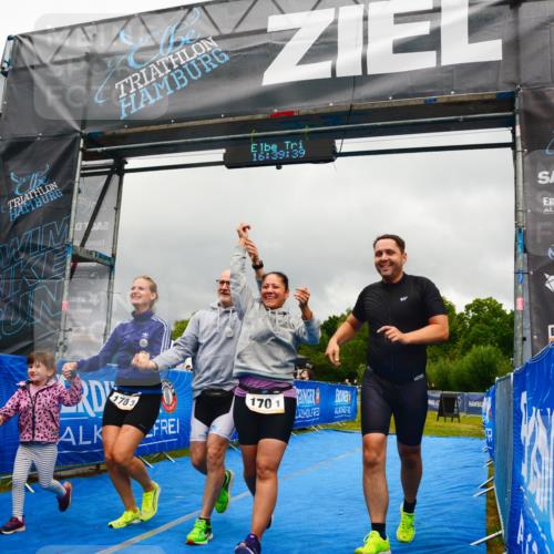 30.08.2026 - Elbe Triathlon Hamburg LAZAROV Photography http://msf.ph/oto/10092248 30.08.2026 16:39:38 Ziel  meine-sportfotos.de