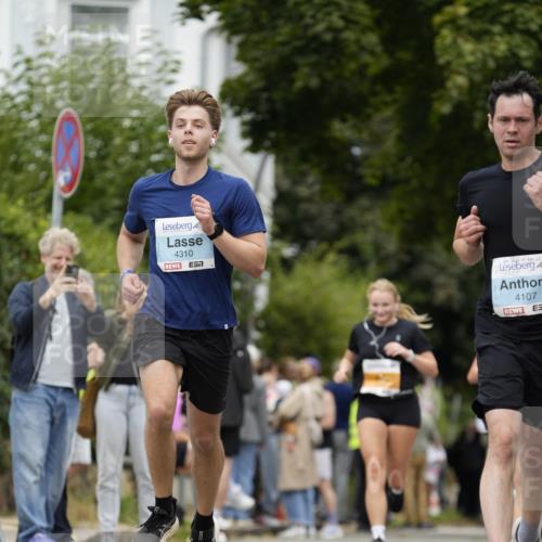 30.08.2026 - Blankeneser Heldenlauf Patografie http://msf.ph/oto/10092305 30.08.2026 12:30:21 Ziel 2931, 4107, 4310 meine-sportfotos.de