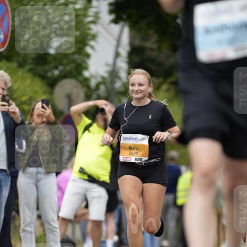 30.08.2026 - Blankeneser Heldenlauf Patografie http://msf.ph/oto/10092310 30.08.2026 12:30:23 Ziel 2930, 2931, 4107, 4310 meine-sportfotos.de