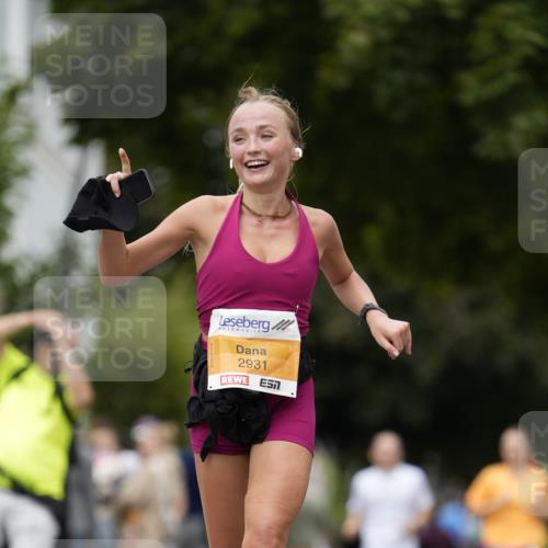 30.08.2026 - Blankeneser Heldenlauf Patografie http://msf.ph/oto/10092316 30.08.2026 12:30:26 Ziel 2930, 2931, 4107, 4310 meine-sportfotos.de