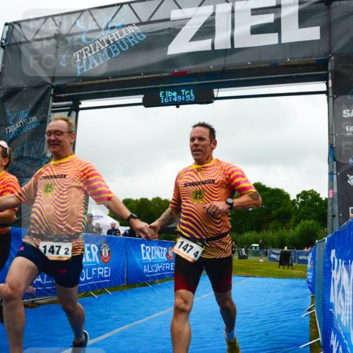 30.08.2026 - Elbe Triathlon Hamburg LAZAROV Photography http://msf.ph/oto/10092327 30.08.2026 16:49:52 Ziel  meine-sportfotos.de