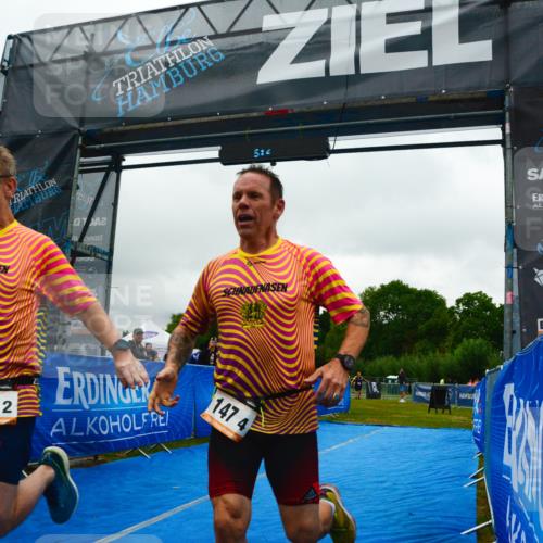 30.08.2026 - Elbe Triathlon Hamburg LAZAROV Photography http://msf.ph/oto/10092329 30.08.2026 16:49:52 Ziel  meine-sportfotos.de