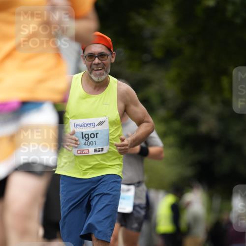 30.08.2026 - Blankeneser Heldenlauf Patografie http://msf.ph/oto/10092332 30.08.2026 12:30:42 Ziel 2663, 2886, 4001, 4458 meine-sportfotos.de