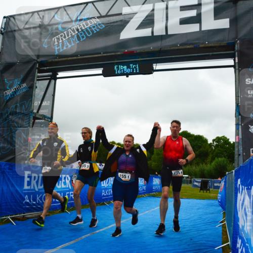 30.08.2026 - Elbe Triathlon Hamburg LAZAROV Photography http://msf.ph/oto/10092333 30.08.2026 16:50:10 Ziel  meine-sportfotos.de