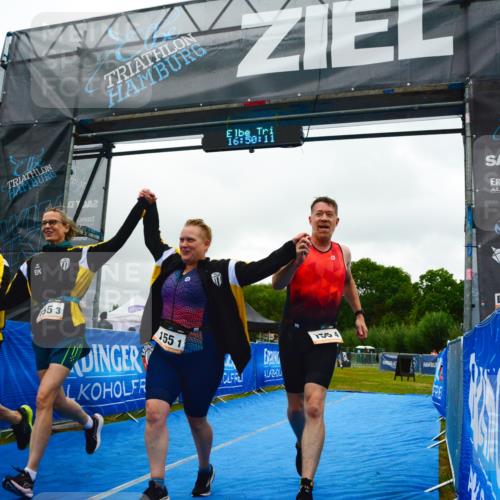 30.08.2026 - Elbe Triathlon Hamburg LAZAROV Photography http://msf.ph/oto/10092339 30.08.2026 16:50:10 Ziel  meine-sportfotos.de