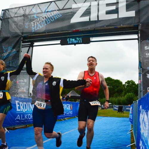 30.08.2026 - Elbe Triathlon Hamburg LAZAROV Photography http://msf.ph/oto/10092341 30.08.2026 16:50:10 Ziel  meine-sportfotos.de