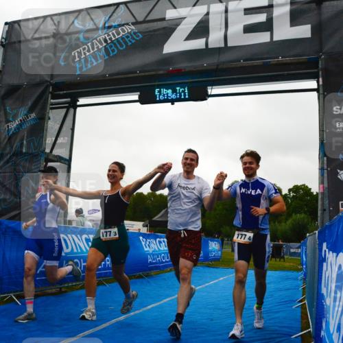 30.08.2026 - Elbe Triathlon Hamburg LAZAROV Photography http://msf.ph/oto/10092346 30.08.2026 16:56:10 Ziel  meine-sportfotos.de